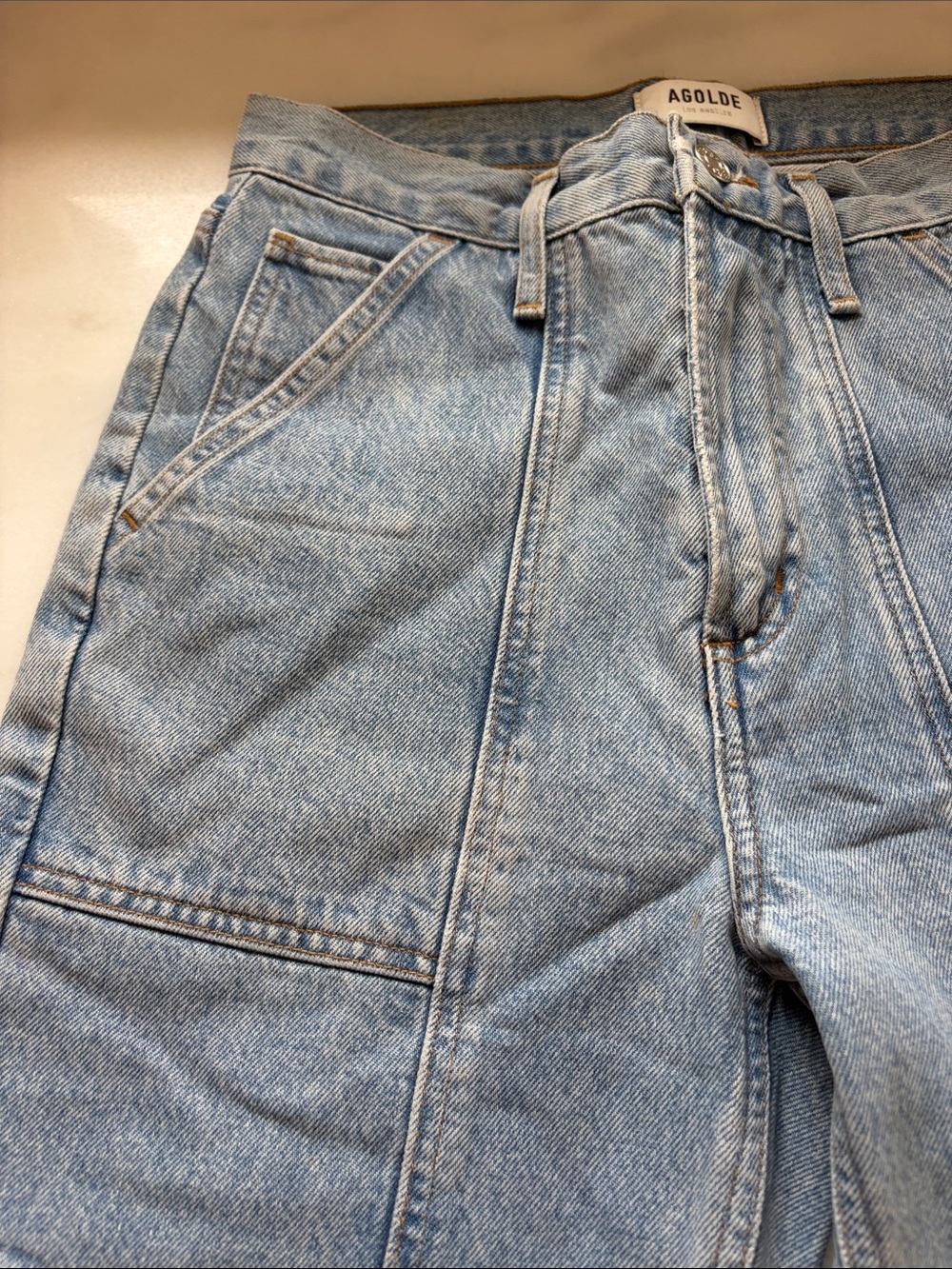 Agolde Cooper Light Blue Panel Seam High-Rise Jeans - Picture 2 of 6